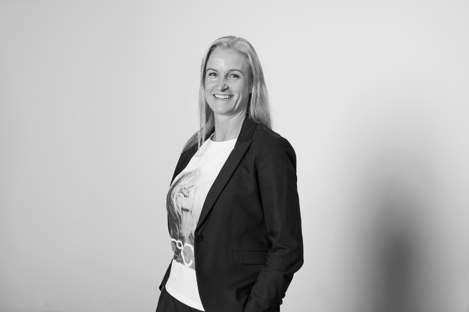 Henriette Chrøis, Regnskabsansvarlig